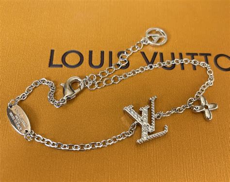 m6 1084 louis vuitton|louis vuitton jewelry collection.